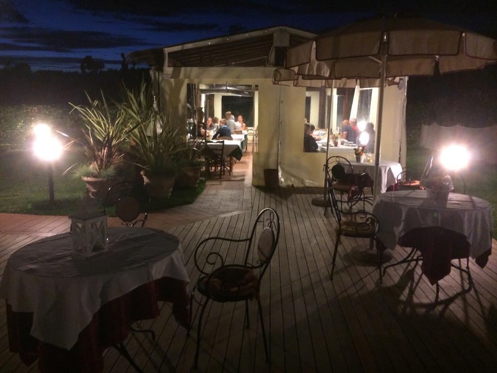 Podere Cortesi Agriturismo Molinaccio Santa Luce Bagian luar foto