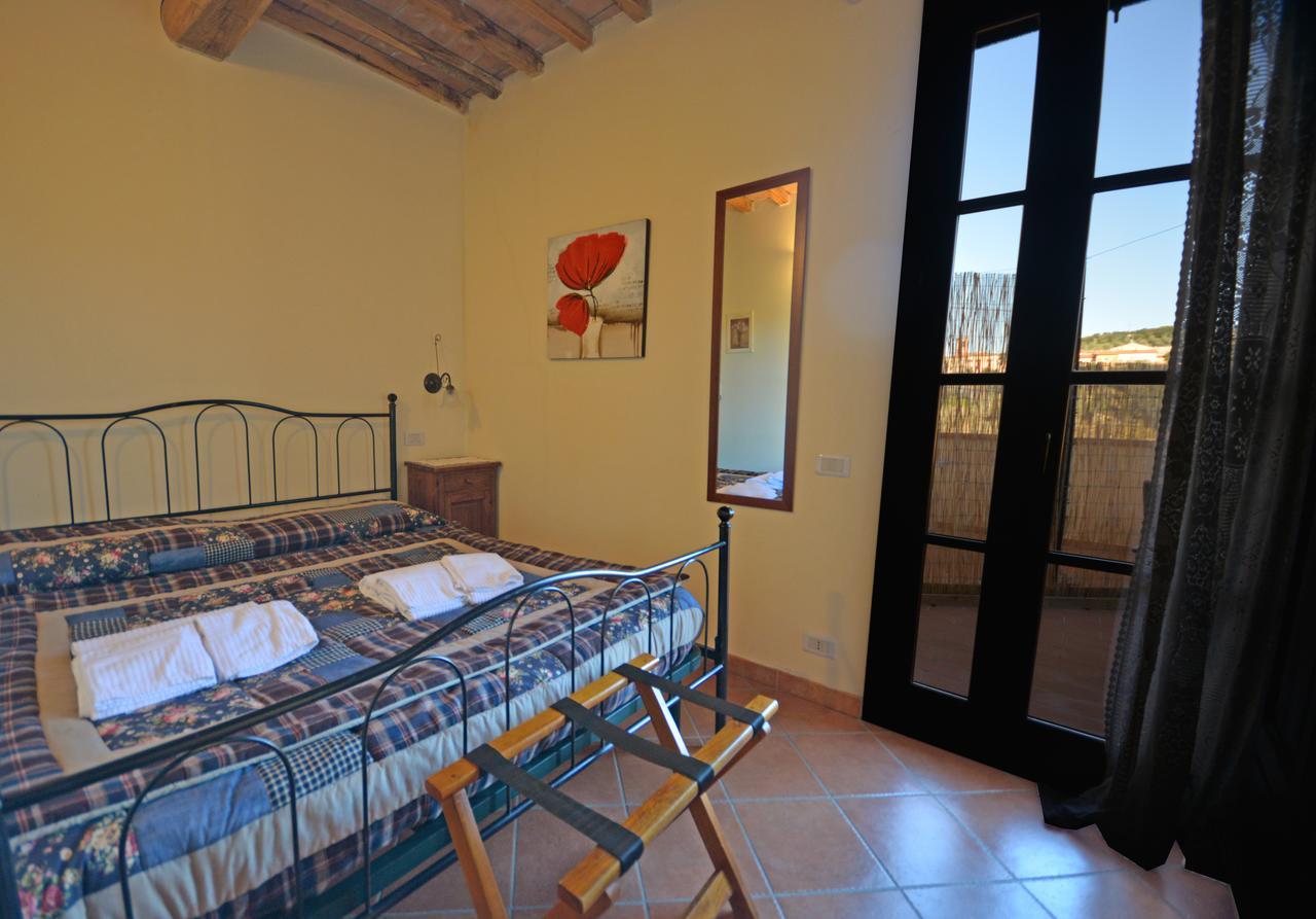 Podere Cortesi Agriturismo Molinaccio Santa Luce Bagian luar foto
