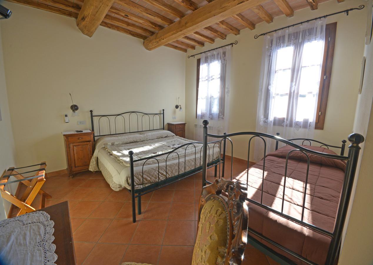 Podere Cortesi Agriturismo Molinaccio Santa Luce Bagian luar foto